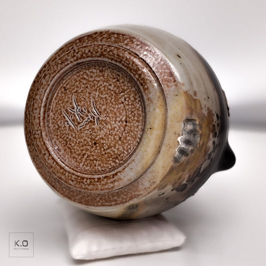 Bottle Vase 08